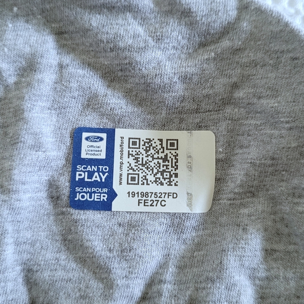 Official Licensed Ford Mustang🐎 Graphic Tee👕 - NWT - Picture 7 of 12